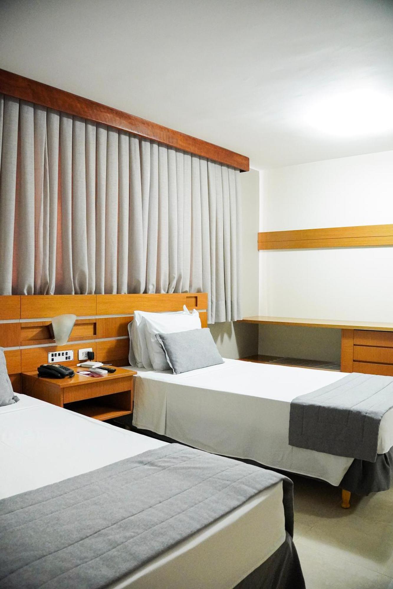 Copas Executive Hotel Cascavel  Eksteriør bilde