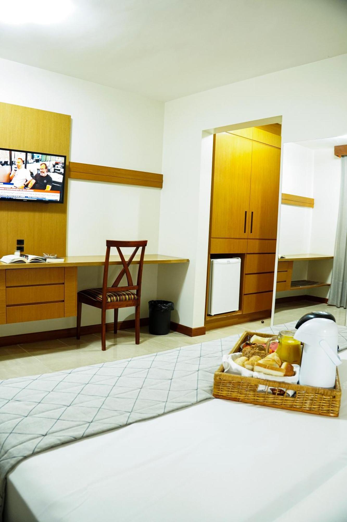 Copas Executive Hotel Cascavel  Eksteriør bilde