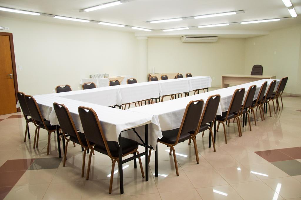 Copas Executive Hotel Cascavel  Eksteriør bilde